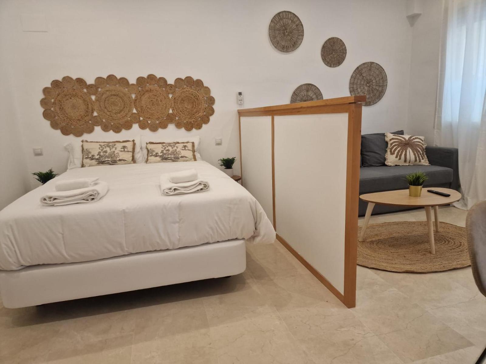 Isg Apartments Estudio En La Alameda 2 Seville Luaran gambar