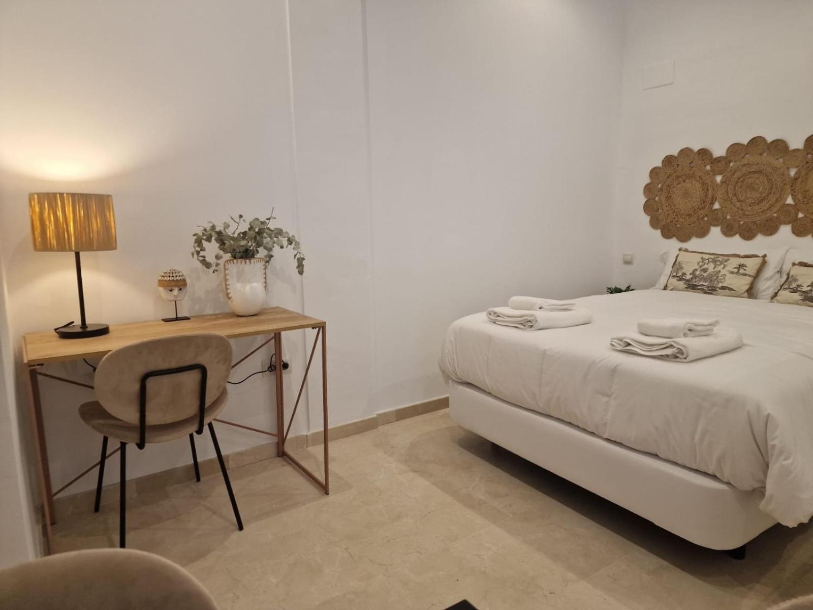 Isg Apartments Estudio En La Alameda 2 Seville Luaran gambar
